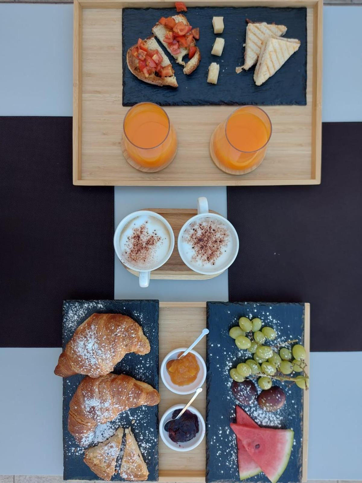 Le Vie Del Centro Luxury Room มาเตรา ภายนอก รูปภาพ